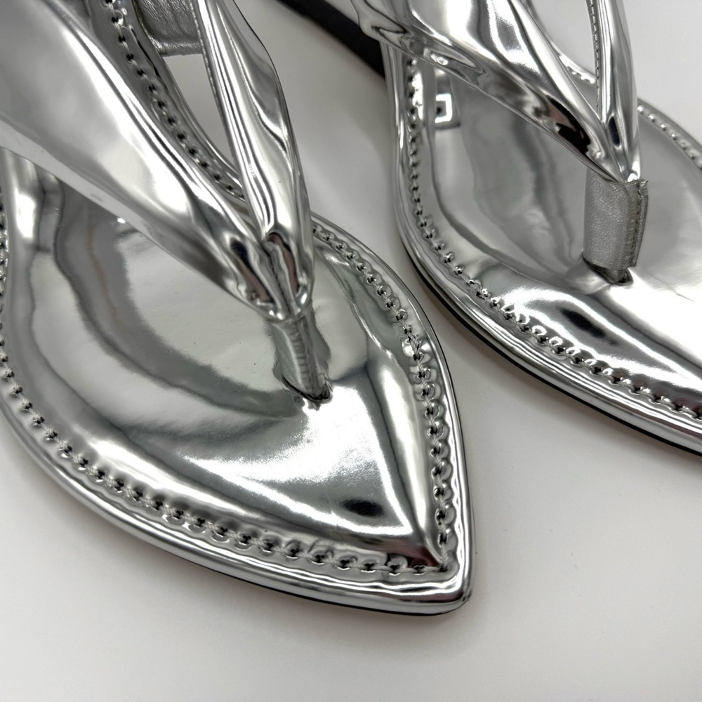 NEW Good American Clear Block Heel Thong Sandals dust bag no box Silver Sz 12 - Picture 4 of 16